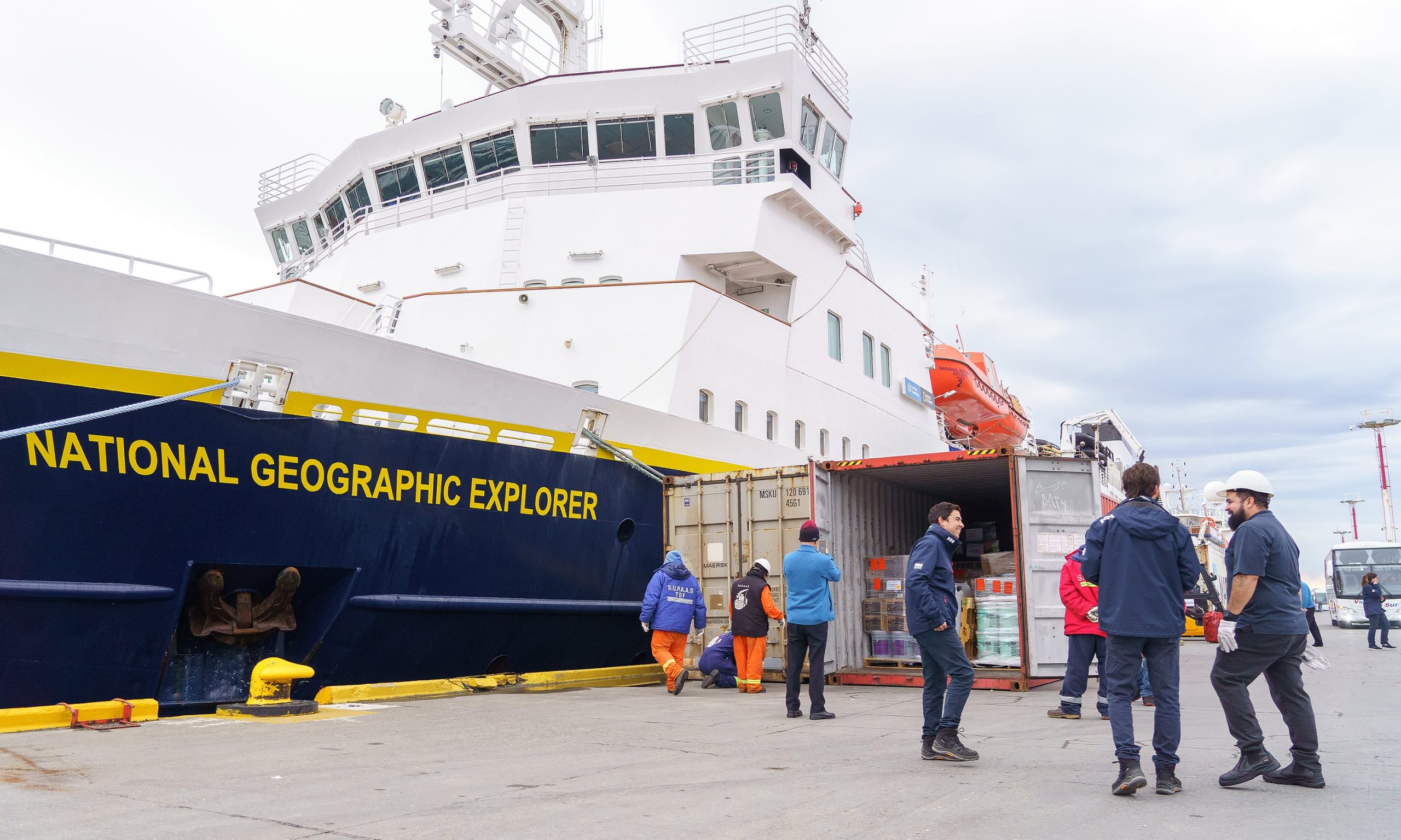 Lindblad National Geographic Explorer Ushuaia Shipping